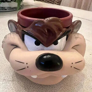 Vintage Tasmanian Devil coffee cup mug 1992